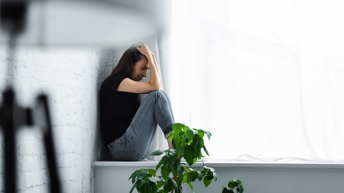 Amikor robban a pszichés feszültség – A pánikzavar tünetei és kezelése