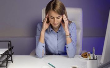 Így hat a stressz az immunrendszerre nő az íróasztalnál