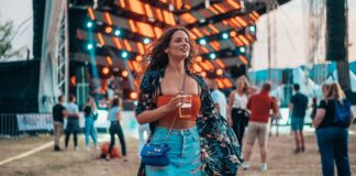 Így vigyázz az egészségedre a nyári rendezvényeken nő itallal