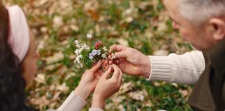 Miért lett ennyire nehéz egyszerűen csak jobban élni? virág szedés