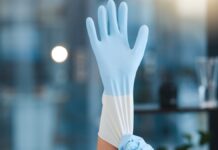 Nitril kesztyű, latex kesztyű vagy vinil kesztyű – miben különböznek egymástól, és melyiket érdemes választani? gumikesztyű